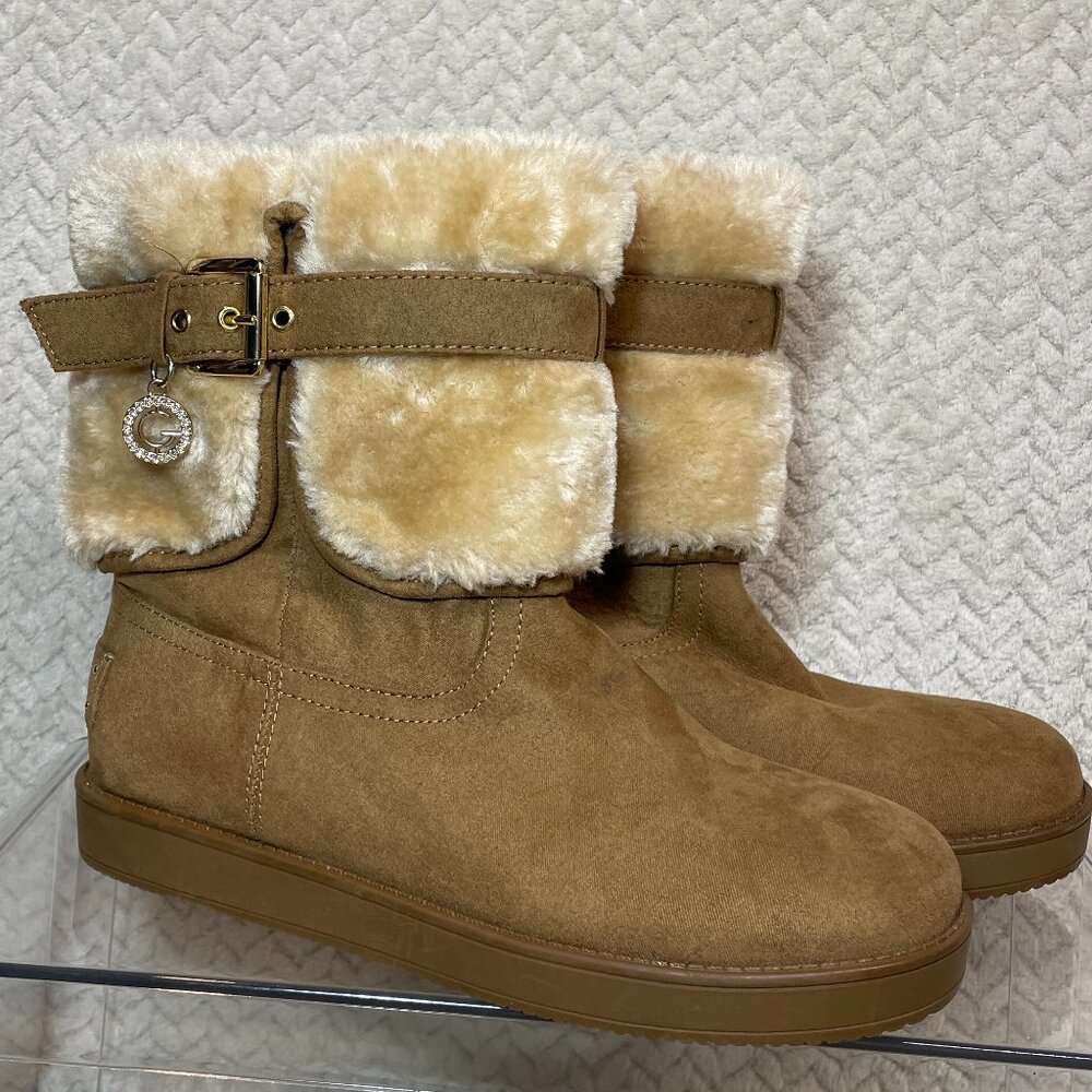 G by Guess Womens Tan Aussie Faux Fur Lined Round Toe Ankle Boot NWOT Size 7M